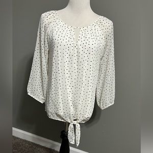 West Kei  Elorna front tie, blouse, off-white, and black women size large,‎ nwt